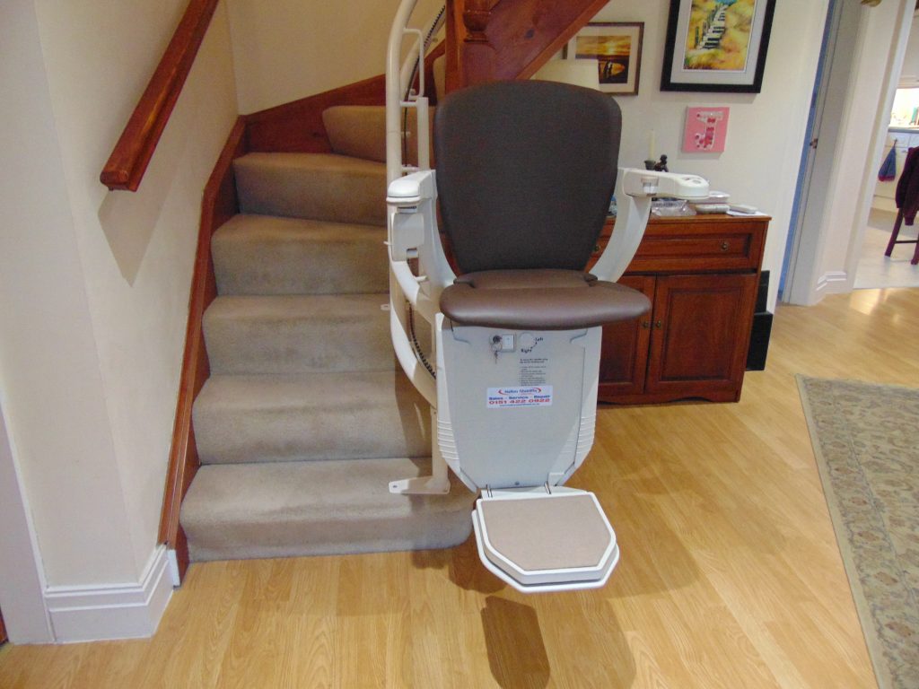 Associated Starla Curved 260 Stairlifts Chairlifts