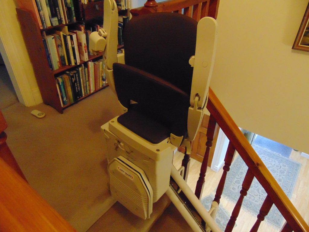 Fast Fit Curved Indoor Electric Stairlifts