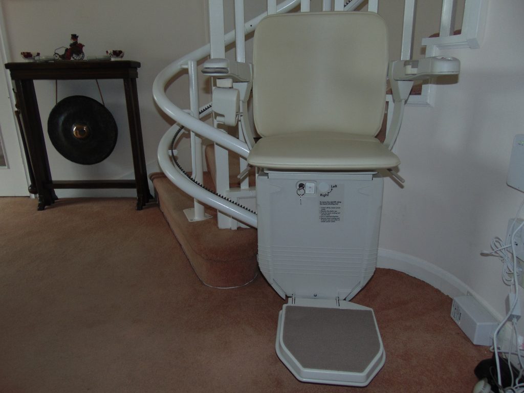 Stannah 260 Sienna Curved Stairlifts Chair lIfts UK Curved Stair lift