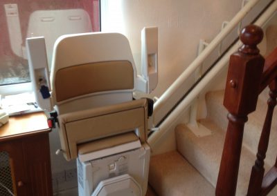 Halton Curved Reconditioned Stairlifts For Curved Stairs