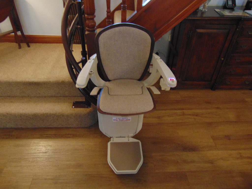Stannah Starla Curved 260 Stair Lift