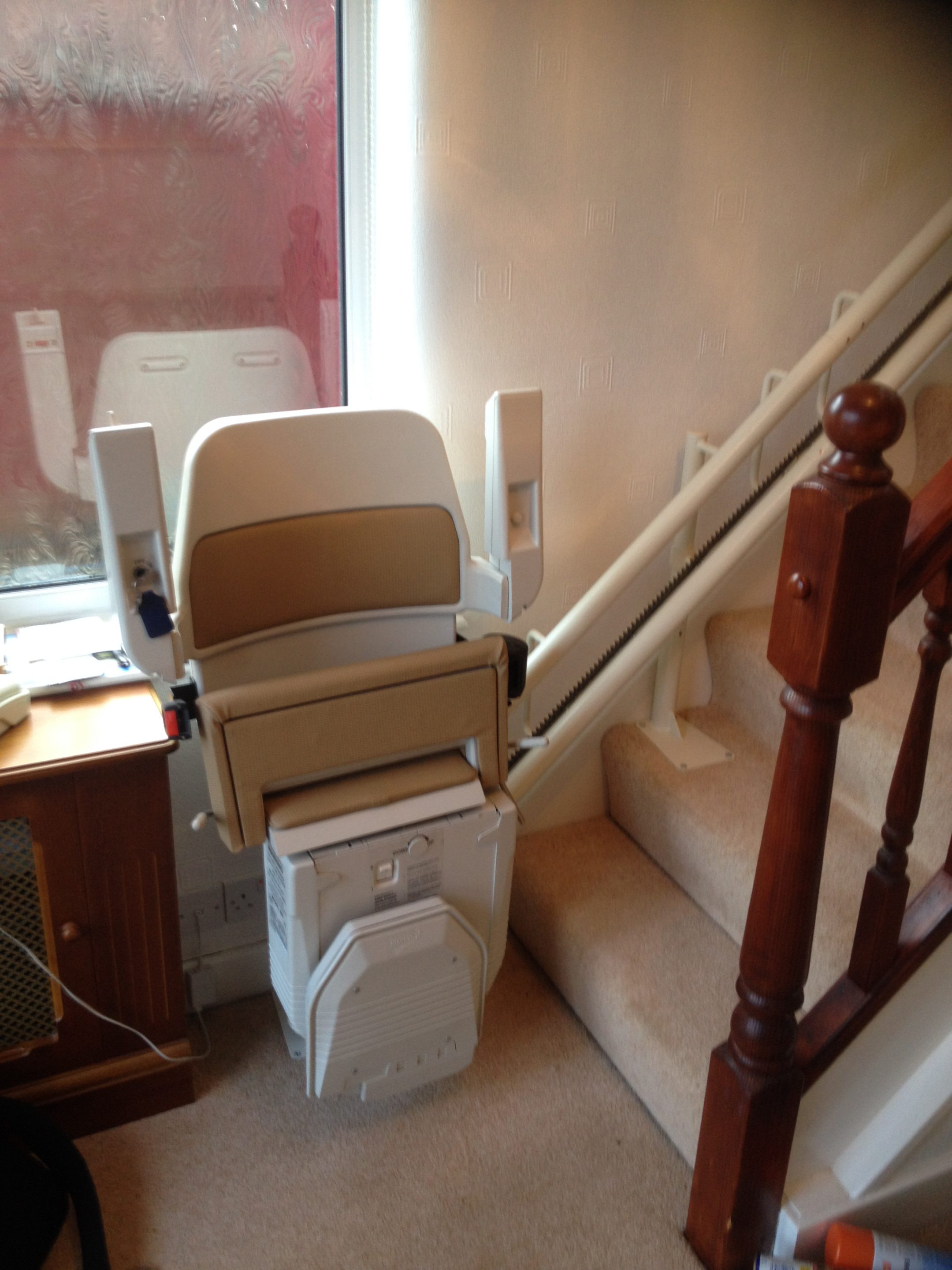 Reconditioned Curved Stairlifts Halton Stairlifts Used Lifts