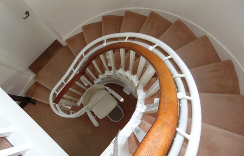 What Are The Different Stairlift Features I Might Need?