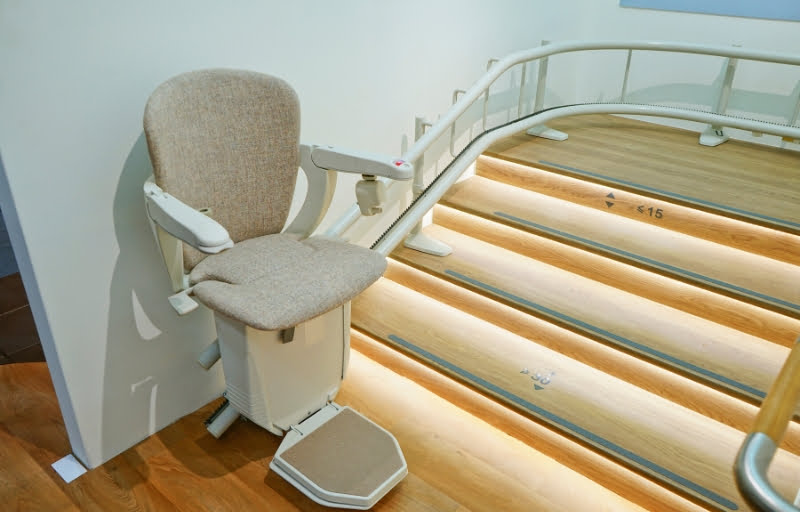 COMMERCIAL STAIRLIFTS _ HALTON STAIRLIFTS