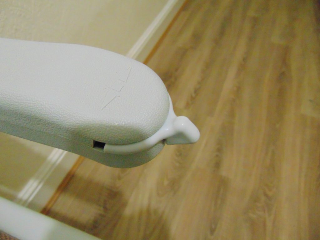 Acorn Budget Arm Toggle Close Up