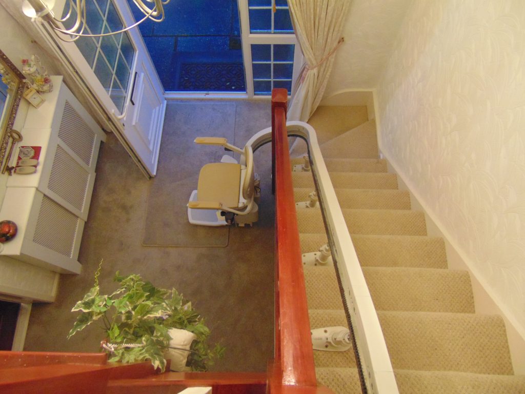 Brooks Acorn Curved Stairlift Images