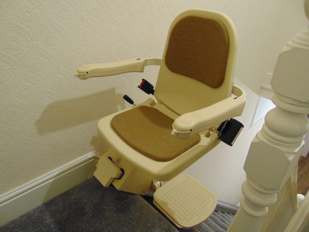 Brooks Budget Unfolded Seat Swivelled