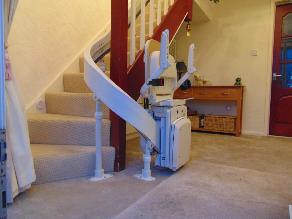 How Much Does a Curved Acorn Stairlift Cost