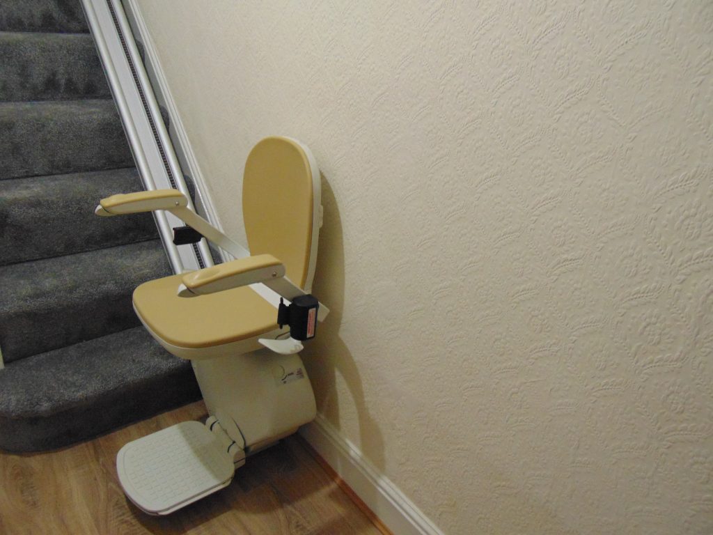 Reconditioned Acorn 130 Slimline T700 Chairlift Run Position