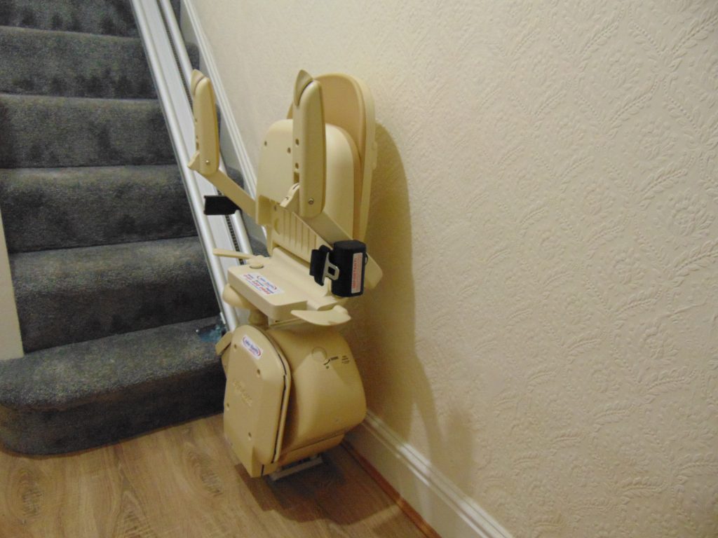 Reconditioned Brooks Acorn130 T700 Slimline Stairlift Folded