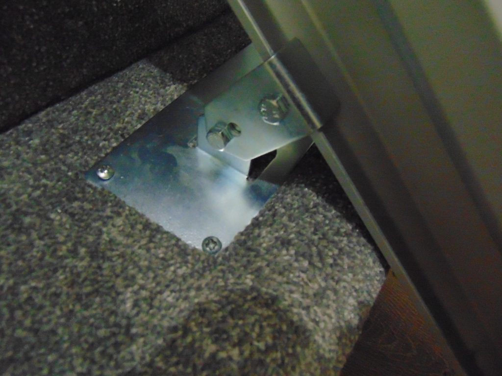 Slimline Stairlift Rail Bracket 01