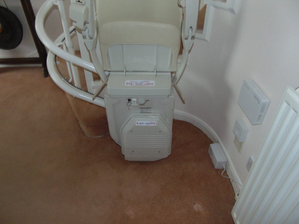 What Does a Stannah 260 Sienna Curved Stairlift Look Like