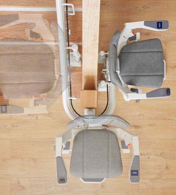 Halton-Dual-Rail-Curved-Stairlift-Stages-on-Staircase