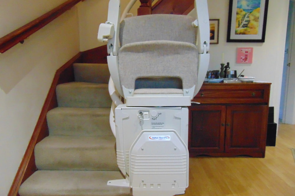 Who buys second hand stairlifts